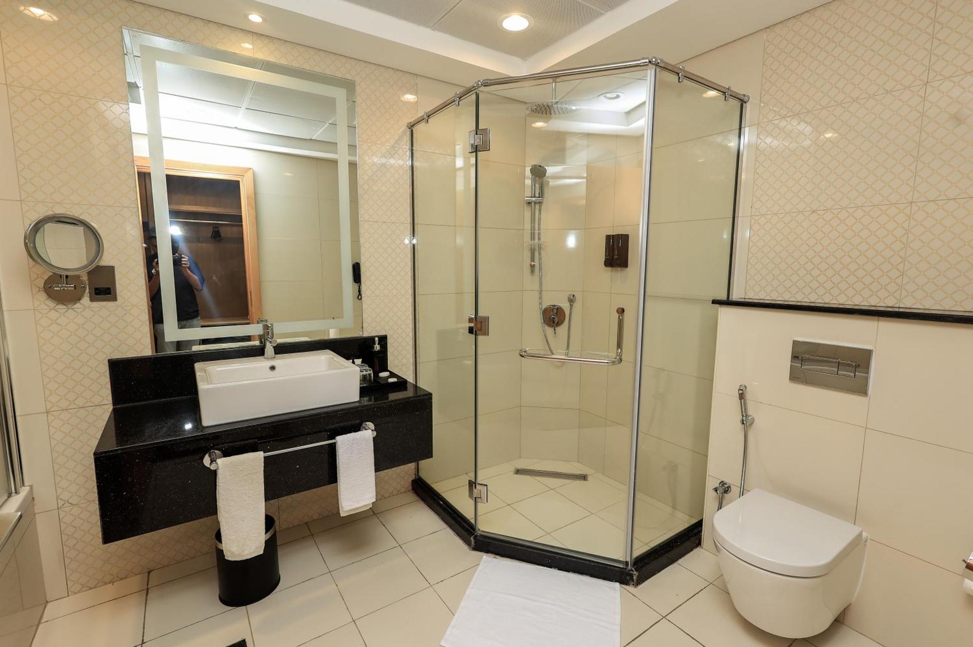 Best Western Premier M Four Hotel ดูไบ ภายนอก รูปภาพ
